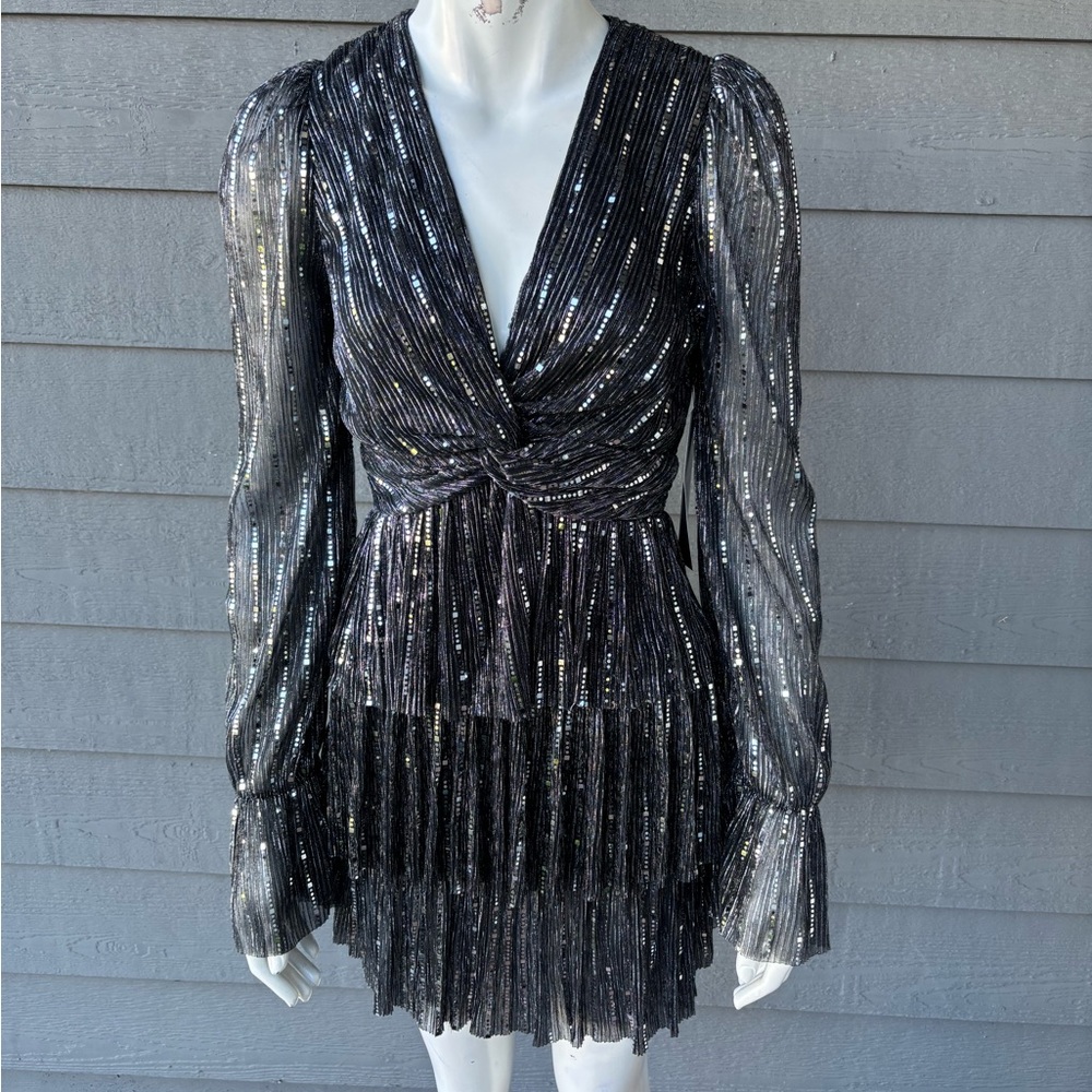 Hera Collection Metallic Black and Silver Long Sleeve Dress